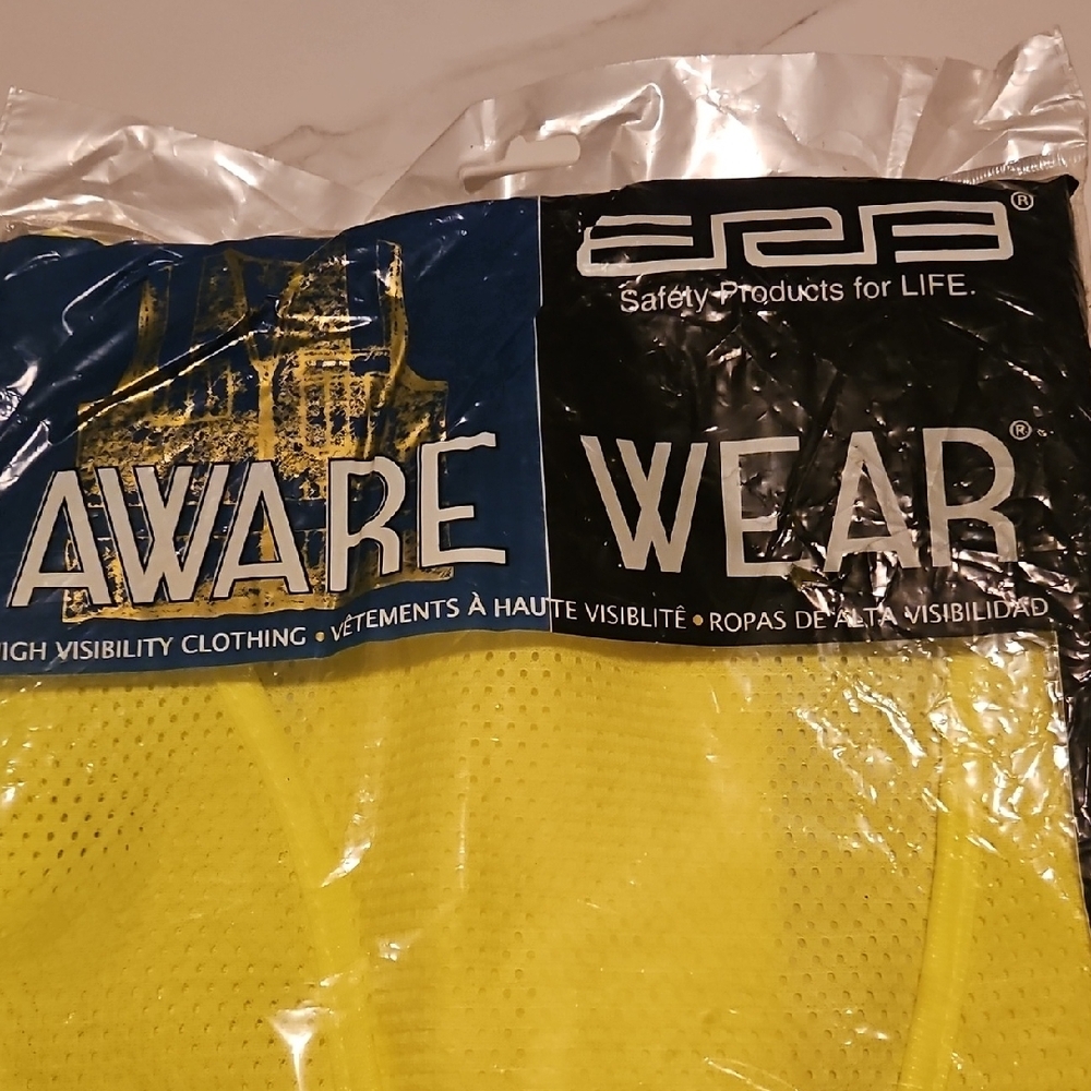 High-Visibility Safety Vest XL- Yellow-with Zipper - Picture 4 of 5